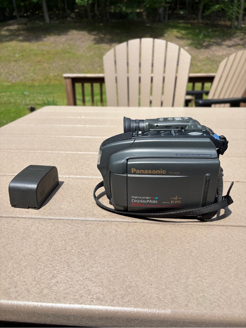 Panasonic PV-L606 VHS-C Analog Camcorder  UNTESTED